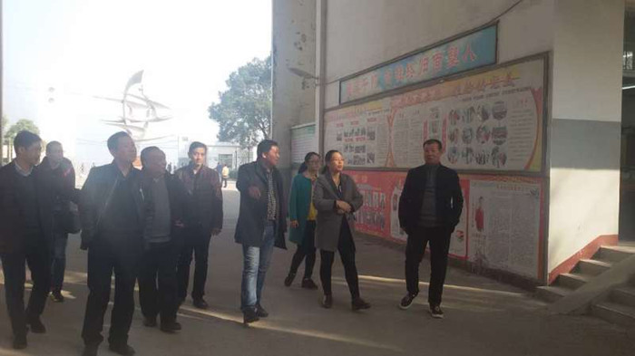 ���г���ΰ꿵�ǧ��ѧУ��鰲ȫ��������